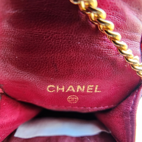 Chanel Red Key Chain W/Pouch - Picture 7 of 8